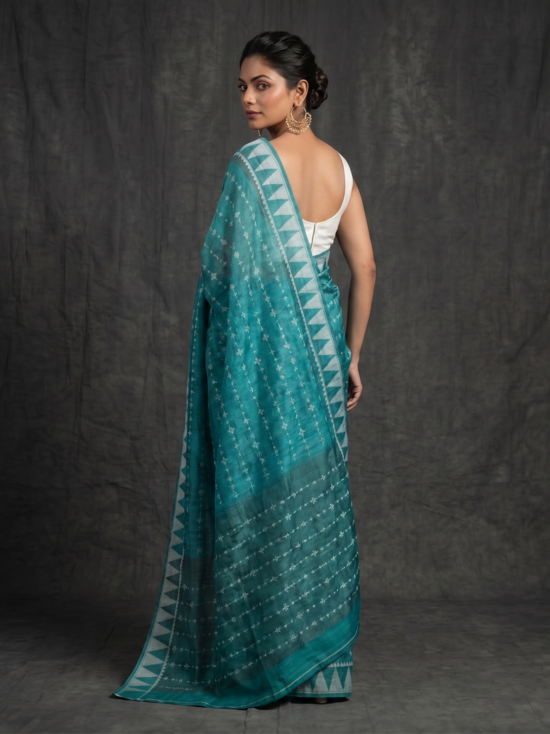 Green Hand-woven Embroidery Tussar Parsi